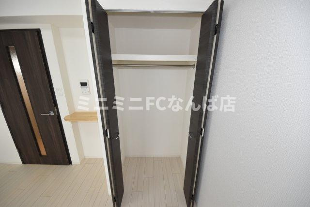 セオリー難波パレの収納