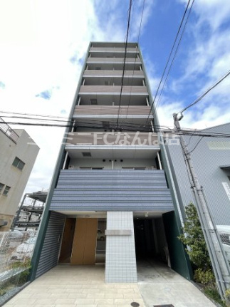 セオリー難波パレの外観