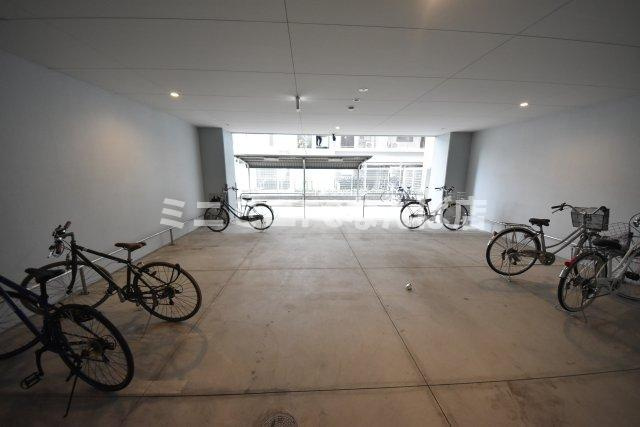 セオリー難波パレ