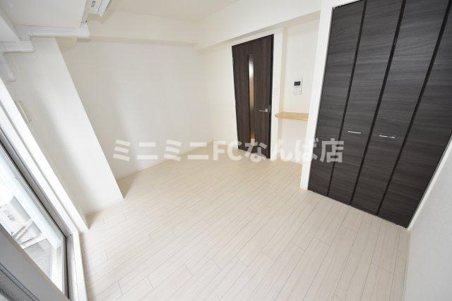 セオリー難波パレの寝室