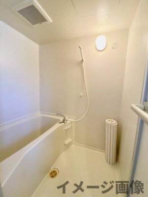 【浴室】 | メゾンローリエ