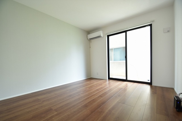 Ｓｈａｍｂｒｅ古市B棟の居間・リビング