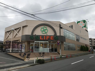ライフ赤塚店まで822m