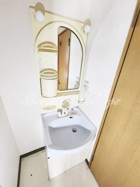 横浜市泉区中田東４丁目の賃貸マンションの洗面所