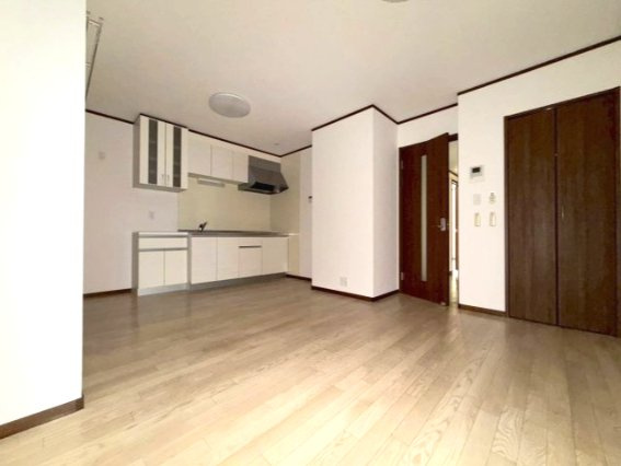 【居間・リビング】