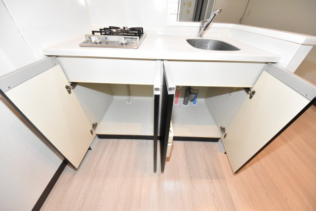 大阪市中央区博労町１丁目の賃貸マンション