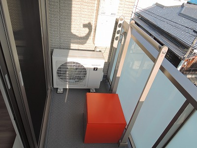 高槻市芥川町４丁目の賃貸マンションのバルコニー