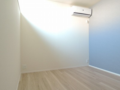 高槻市芥川町４丁目の賃貸マンションの子供部屋