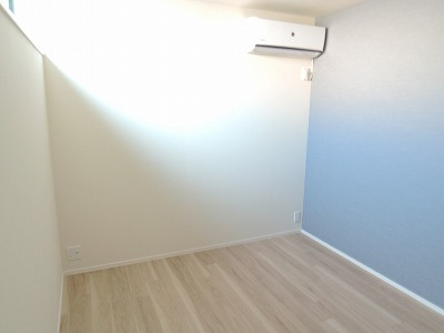 高槻市芥川町４丁目の賃貸マンションの洋室