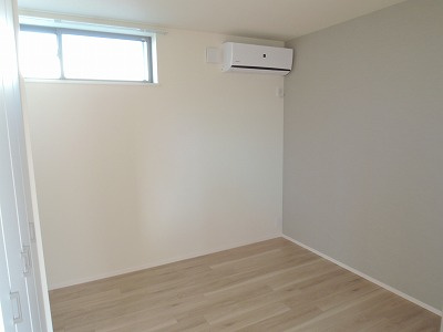 高槻市芥川町４丁目の賃貸マンションの寝室