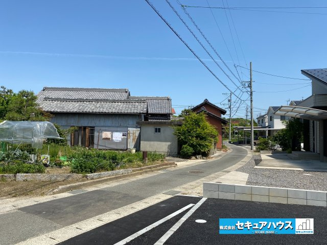 【本日ご案内可能】愛知郡東郷町大字諸輪字観音畑　全4棟の前面道路含む現地写真|事前予約にて現地ご見学いただけます！お気軽にお問い合わせください♪
■株式会社　セキュアハウス■
住宅ローンに強く、知識、経験豊富なスタッフ在籍
お客様に寄り添い、ご成約後もサポート致します。　　　　
