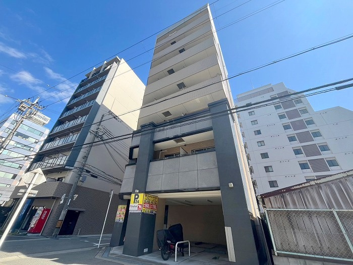 ロイヤルレジデンス新大阪の外観