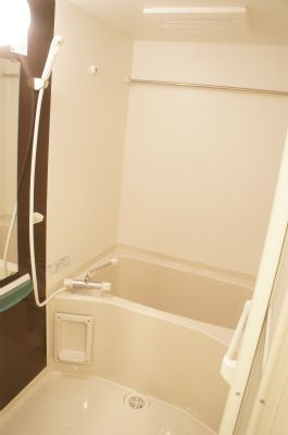 リブリ・ハートポートⅡの浴室