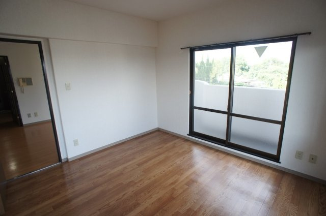 メゾン白光ヶ丘（ビャッコウガオカ）の居間・リビング