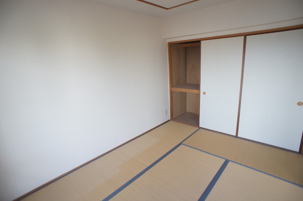 メゾン白光ヶ丘（ビャッコウガオカ）の和室