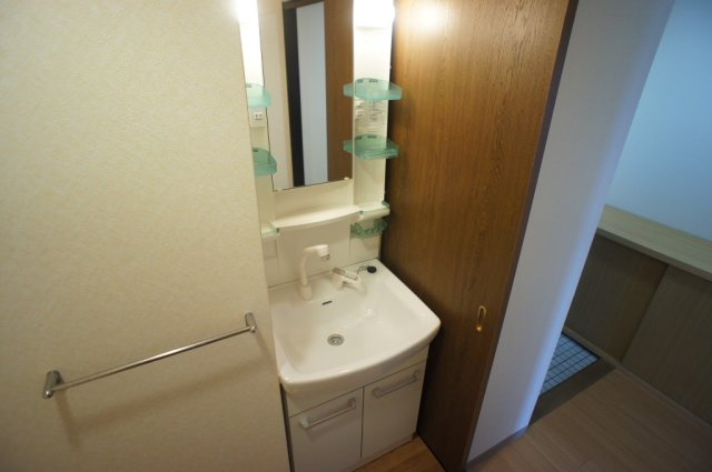 メゾン白光ヶ丘（ビャッコウガオカ）の洗面所