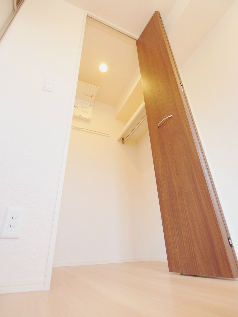 アップス大町DⅡの収納