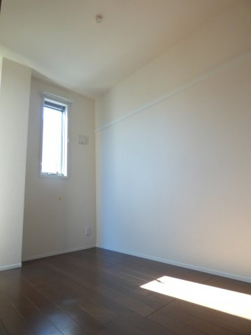 【洋室】 | レジデンス泰地