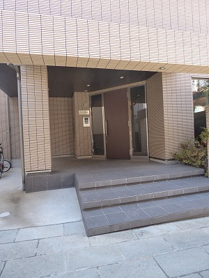 【エントランス】 | レジデンス泰地