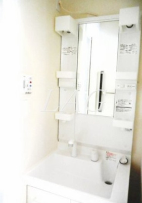 【独立洗面台】 | クレイノグラシア | 独立洗面台です。