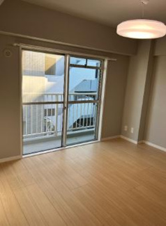 【寝室】 | ラナ本牧