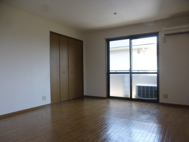 加西市北条町北条のハイツの寝室