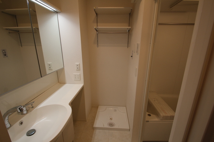 アヴァンス東日暮里の洗面所