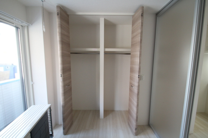 アヴァンス東日暮里の洋室