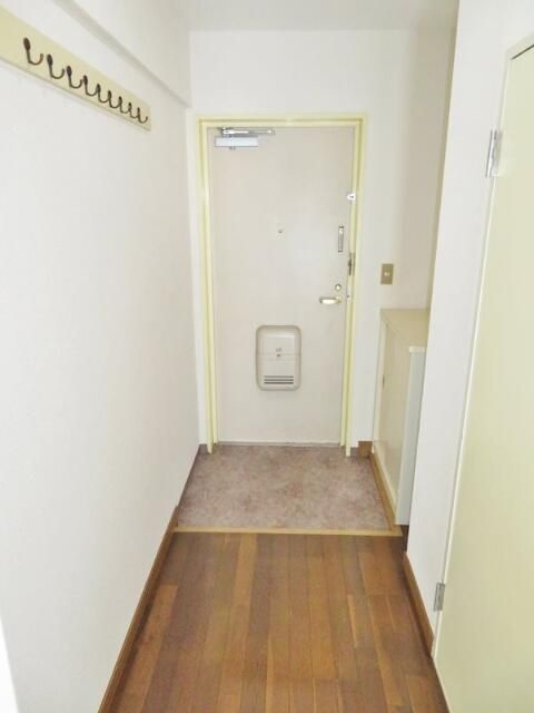 シテェ・ドルトワールの玄関