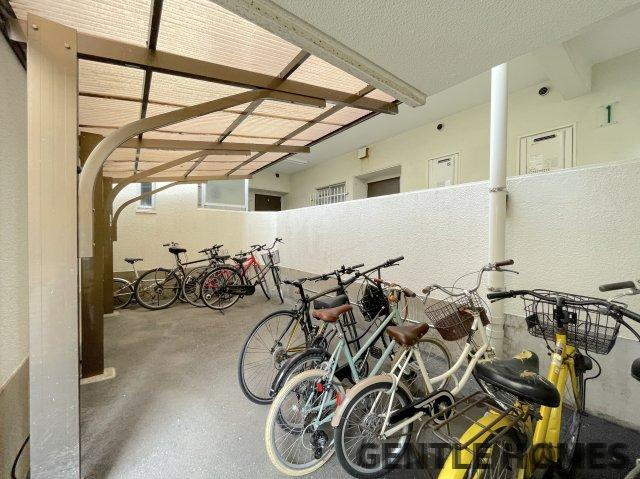 高宮ハウスⅡの駐輪場