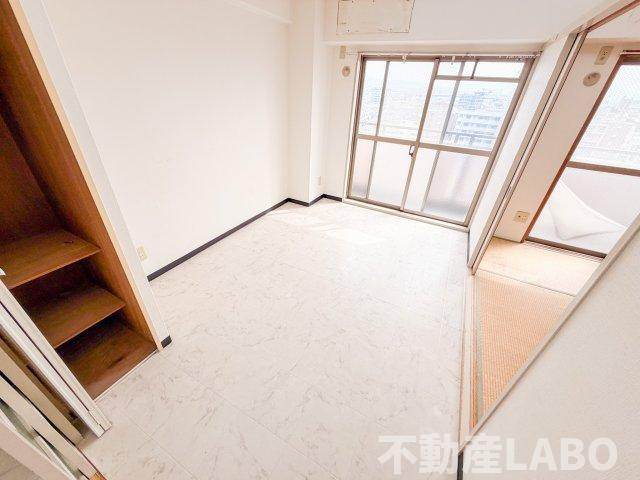 ファーストタウンパートⅤの洋室