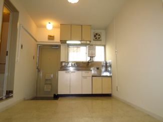 【居間・リビング】 | 社前ハイツ