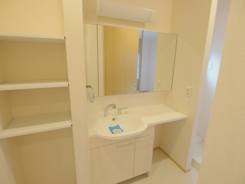 フラワーハイムの洗面所