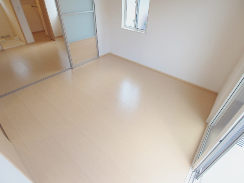 フラワーハイムの居間・リビング