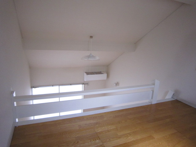 三鷹市深大寺３丁目のアパートの内装