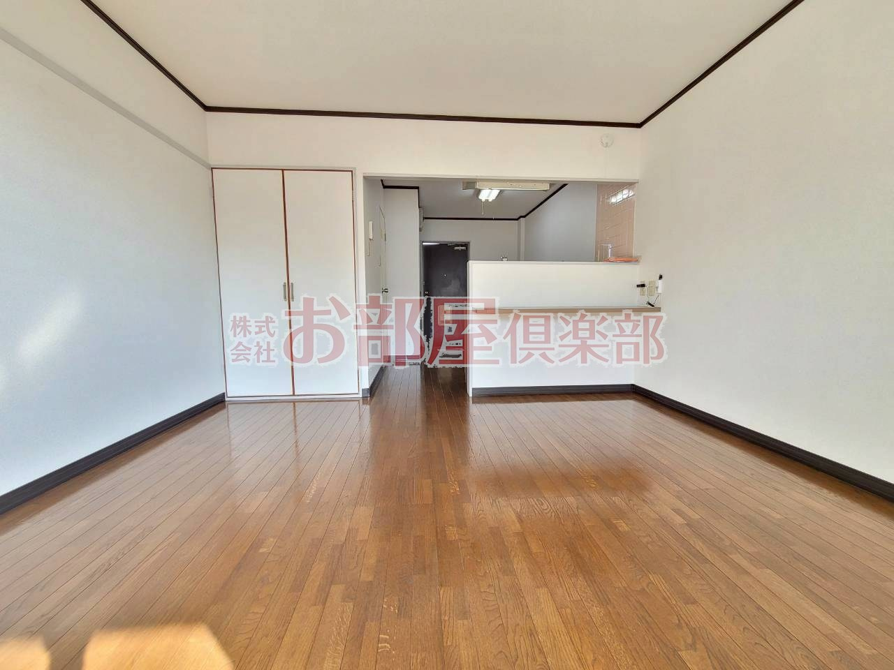 プランドゥ合川Ⅰの居間・リビング|広々とした居間です