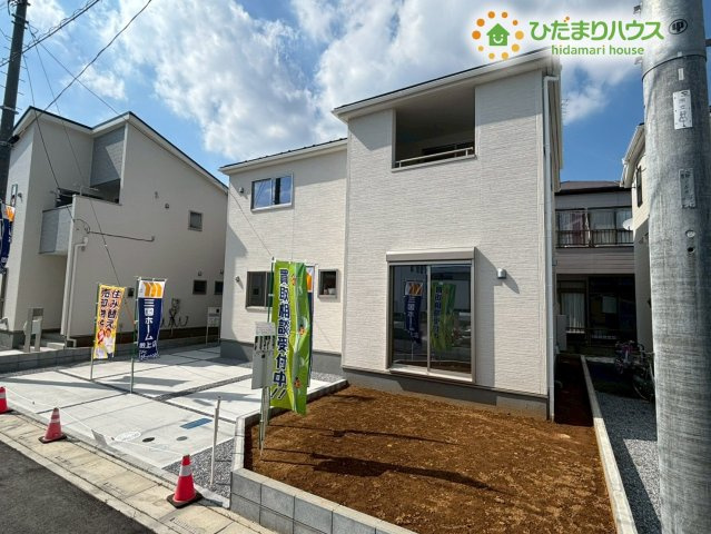 鴻巣市松原　3期　新築一戸建て　リーブルガーデン　01