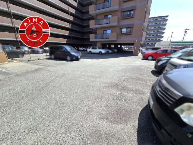 藤和シティコープ和白の駐車場|駐車場が敷地内にあるため、防犯面でも安心してお車をご利用いただけます。
