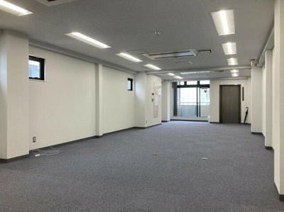 【ロビー】 | 郁文堂青山通りビル　４階 |  