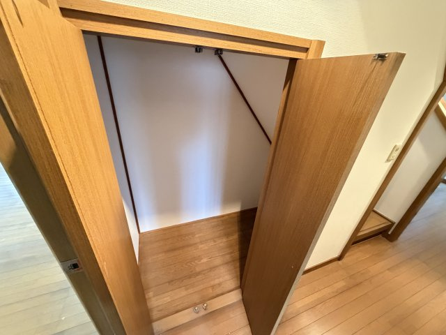 山武郡芝山町岩山貸家の収納