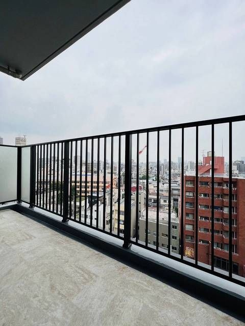 プライマル根岸のバルコニー