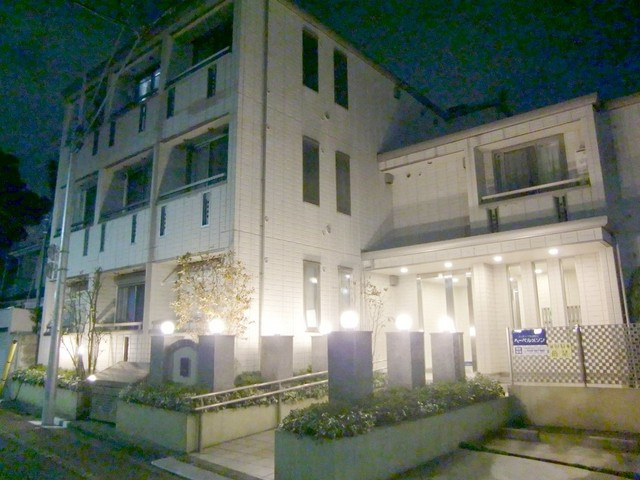 ＭＹコート経堂の外観|外観～夜～