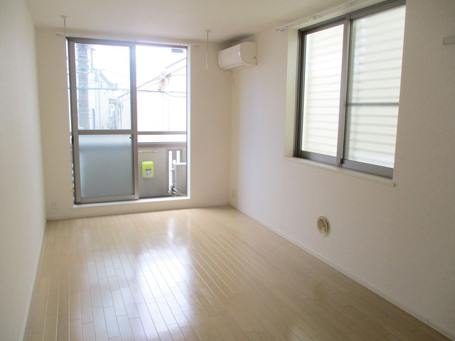 ＭＹコート経堂の居間・リビング