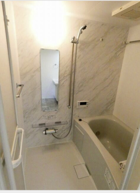 ラ・カーサ・ビアンカの浴室