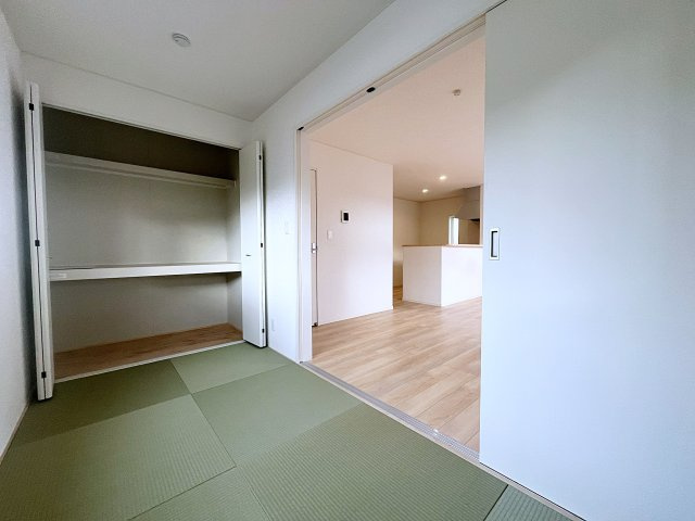 想定年間賃料123.6万　想定利回り6.57％　木造の和室