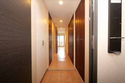 【玄関】 | レジデンス本町靭公園 | きれいな玄関です