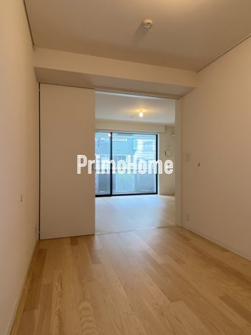 パトリス神保町の洋室