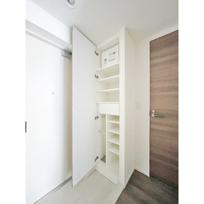 【玄関】 | ディームス横濱神之木台 | 同仕様