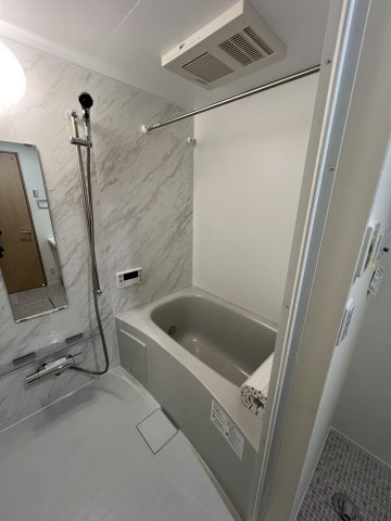 【浴室】 | メゾンエスペリア