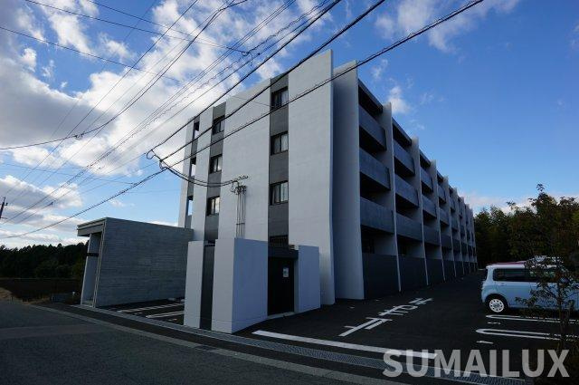 LIBTH大津の外観